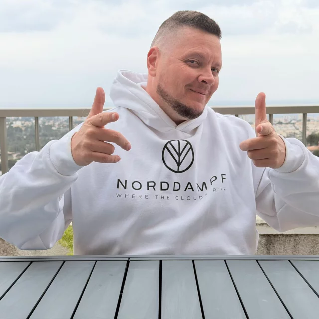 Timo Ellermann, CEO VapoClouds GmbH · Gründer von Norddampf